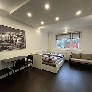 Charkovska Apartment Karlsbad